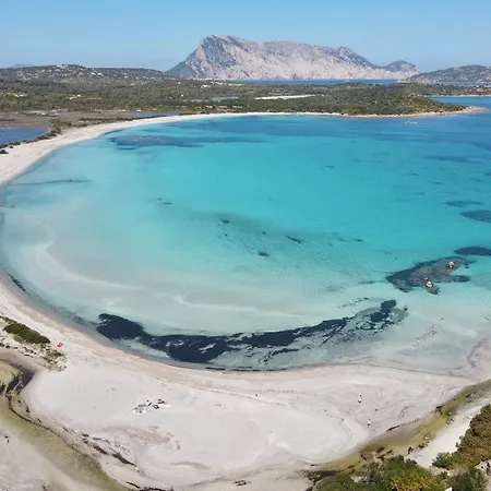 Iss Travel, Panoramic Sea View Ticino - 1 Bedroom 1,5 Km From The Appartamento San Teodoro (Sardinia)