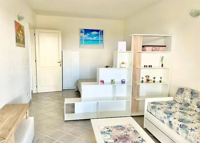 Апартаменты Iss Travel, Panoramic Sea View Ticino - 1 Bedroom 1,5 Km From The Сан-Теодоро
